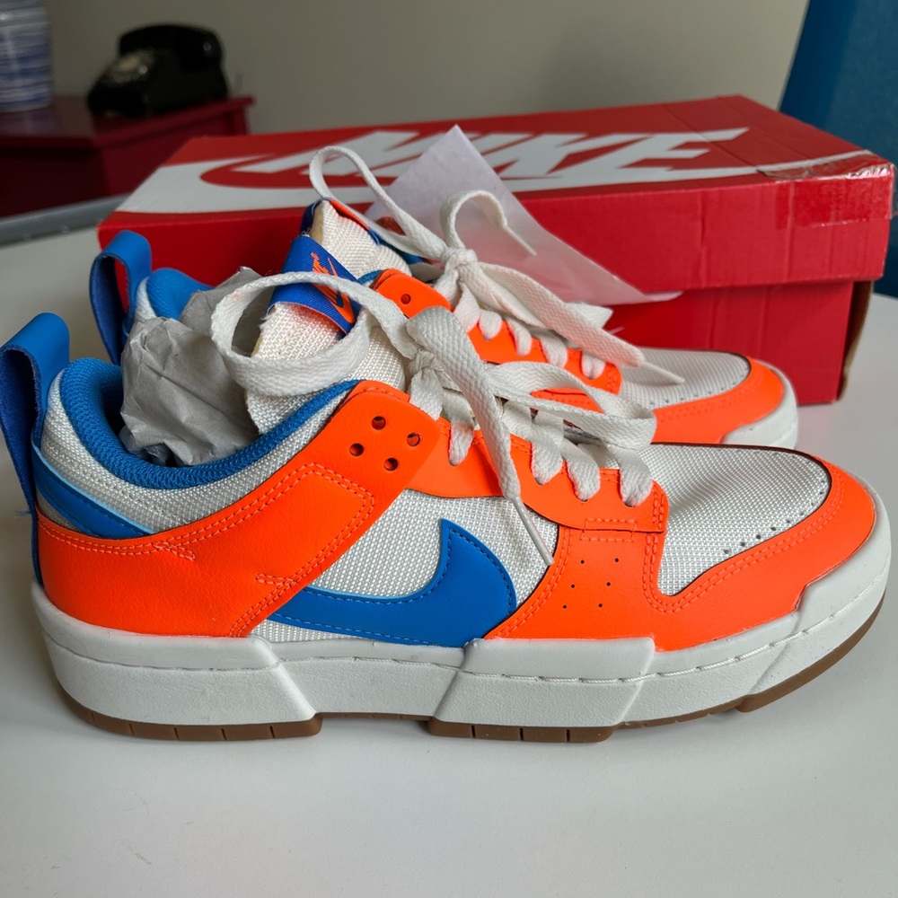 Brand New Women’s Nike Dunk Low Disrupt Blue and Neon Orange size 8.5